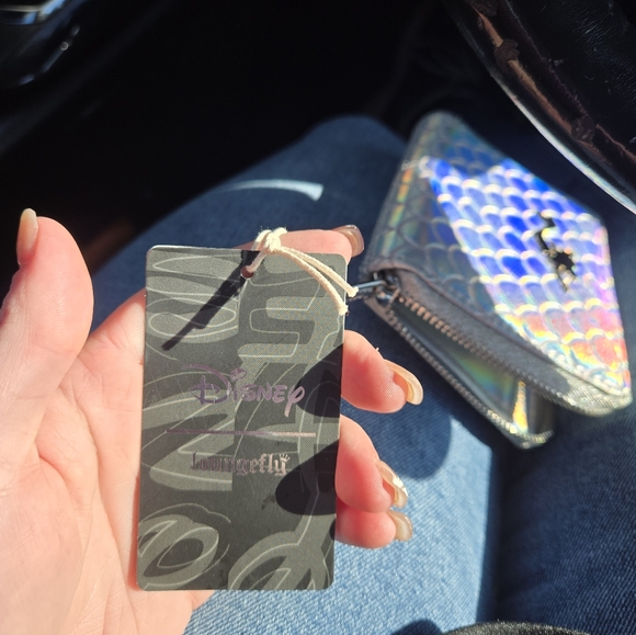 Rare Little Mermaid Wallet - Picture 4 of 4